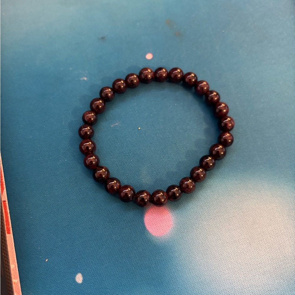 Chic Deep Red Beaded Bracelet